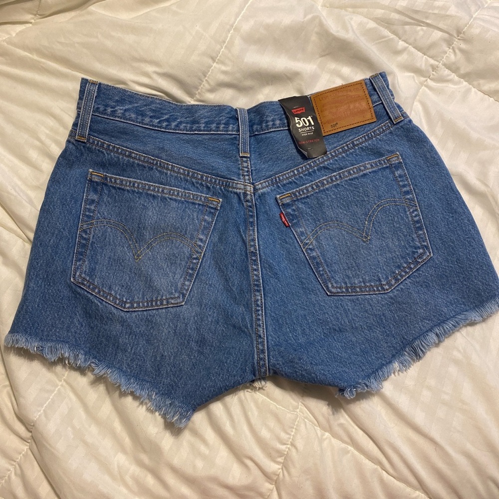 Levi’s 501 high waisted shorts